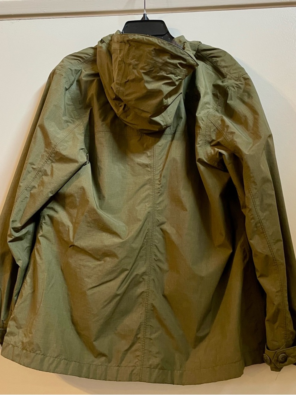 The North Face Women’s Olive Green Hooded Jacket - Picture 4 of 6